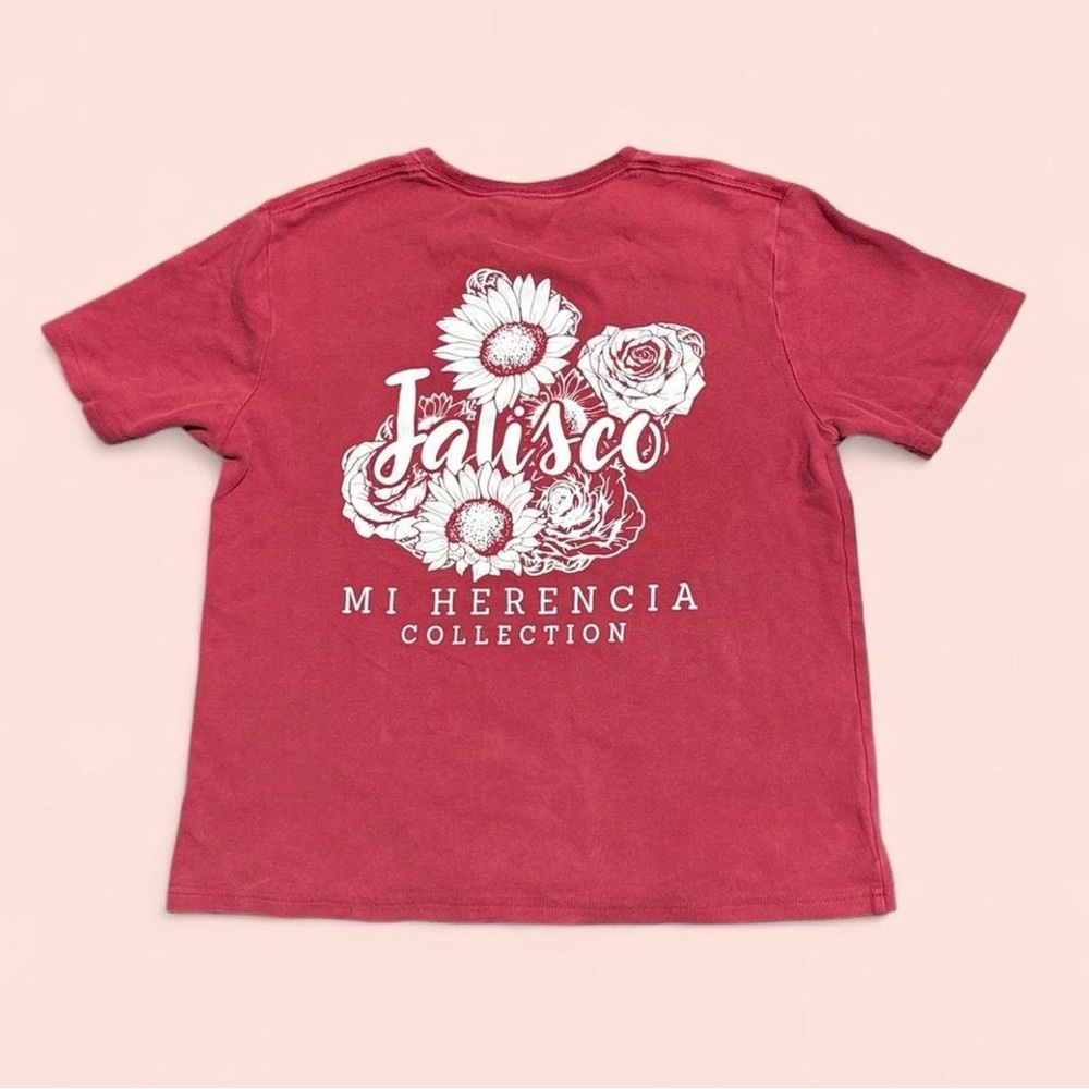 Herencia Collection short sleeve graphic tee